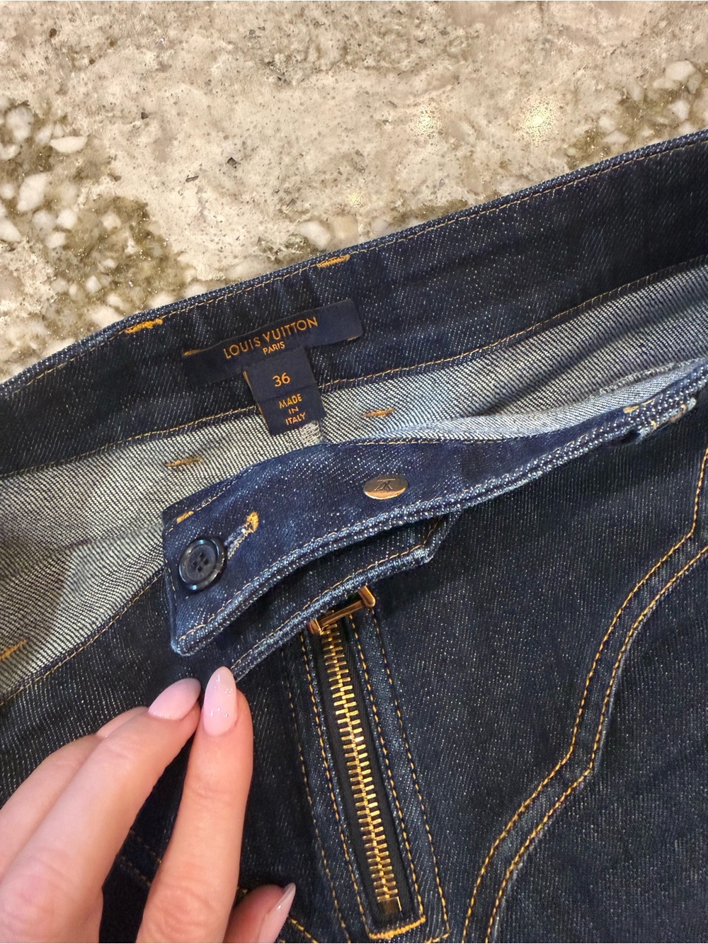 Louis Vuitton Dark Blue Denim Zip-Front High-Waist Shorts - Picture 3 of 3